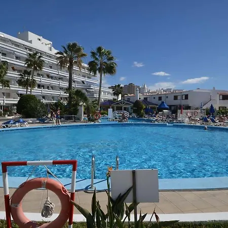 Club Atlantis 89 - Two Bed Costa Adeje (Tenerife)