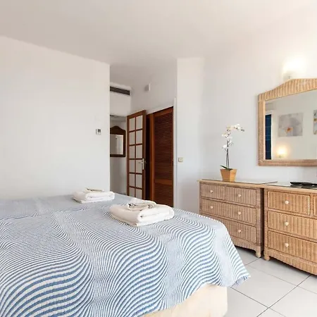 Apartment Club Atlantis 89 - Two Bed Costa Adeje (Tenerife)