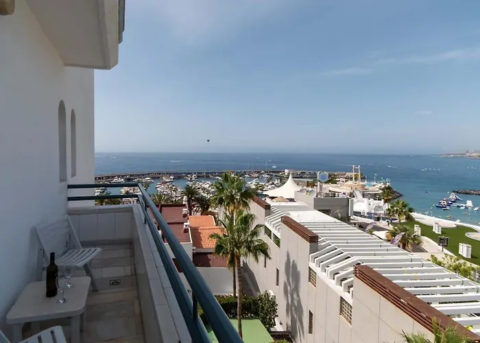 Club Atlantis 89 - Two Bed Apartment Costa Adeje (Tenerife)
