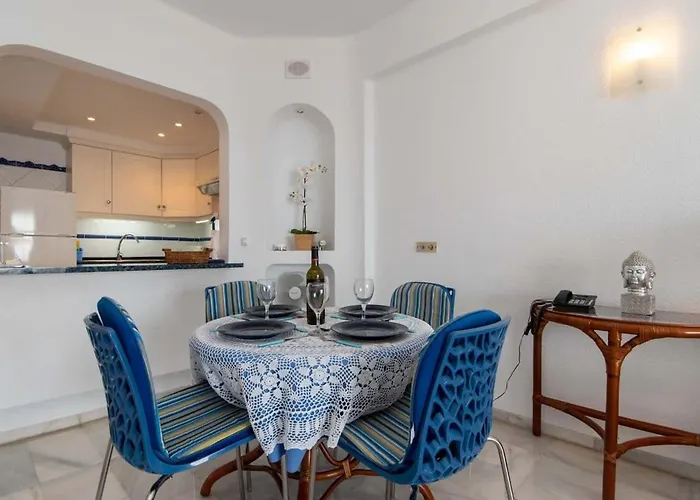 Club Atlantis 89 - Two Bed Apartment Costa Adeje (Tenerife)